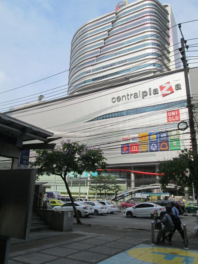 Nexchange Hostel Bangkok Bagian luar foto