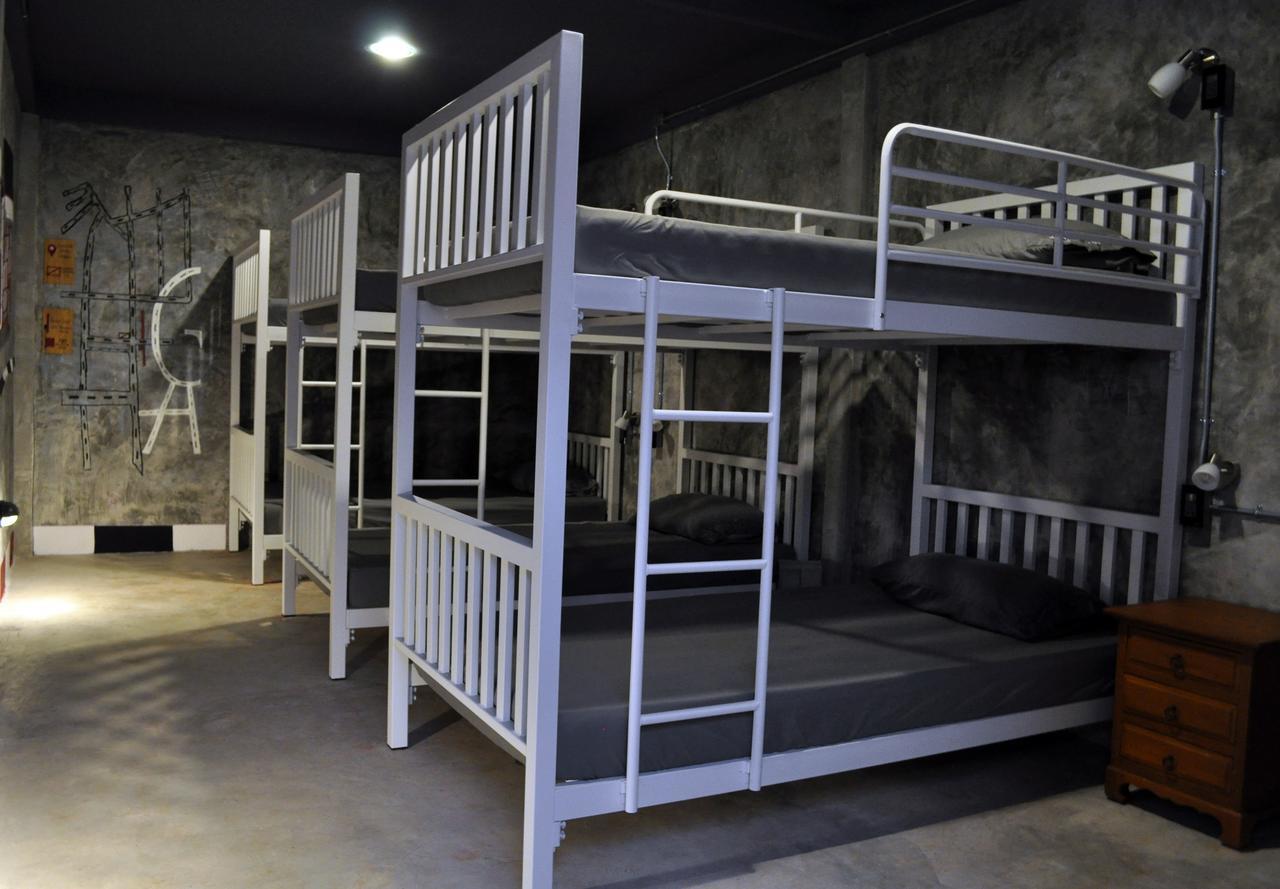 Nexchange Hostel Bangkok Bagian luar foto