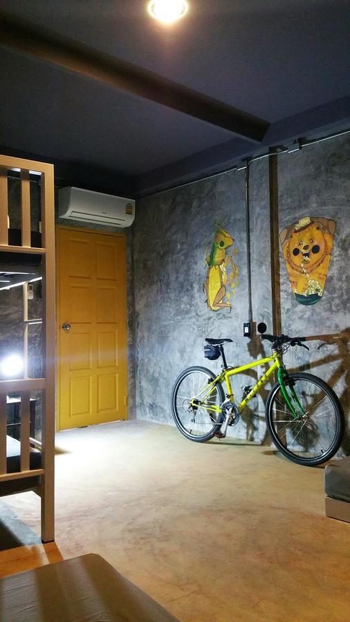 Nexchange Hostel Bangkok Bagian luar foto