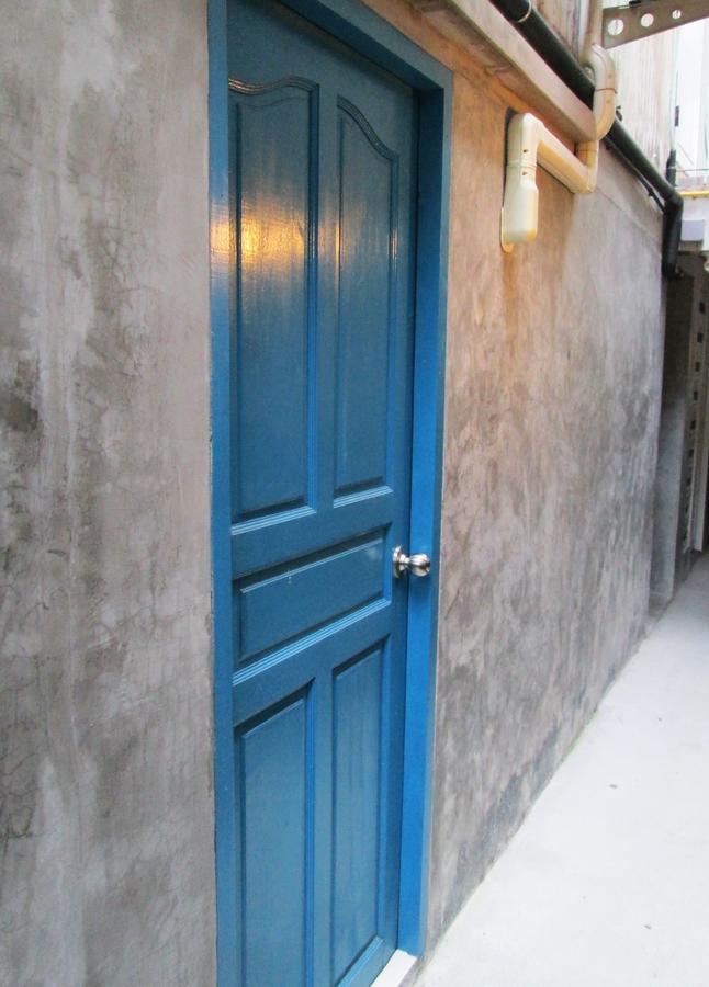 Nexchange Hostel Bangkok Bagian luar foto